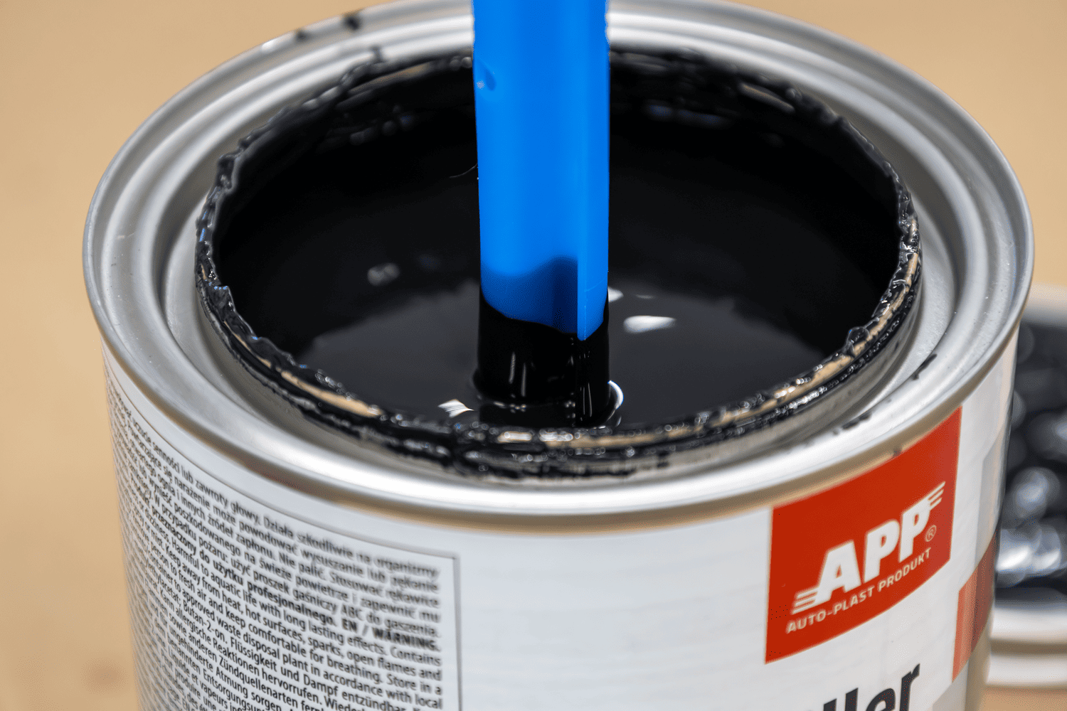 Podkład akrylowy dwuskładnikowy wypełniający APP APP AcrylFiller HQ Fast 4:1 | czarny | 1,0L