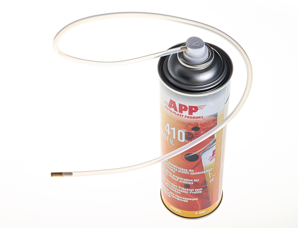 Preparat w sprayu do zabezpieczania profili zamkniętych APP F410 | 500 ml | bursztynowy