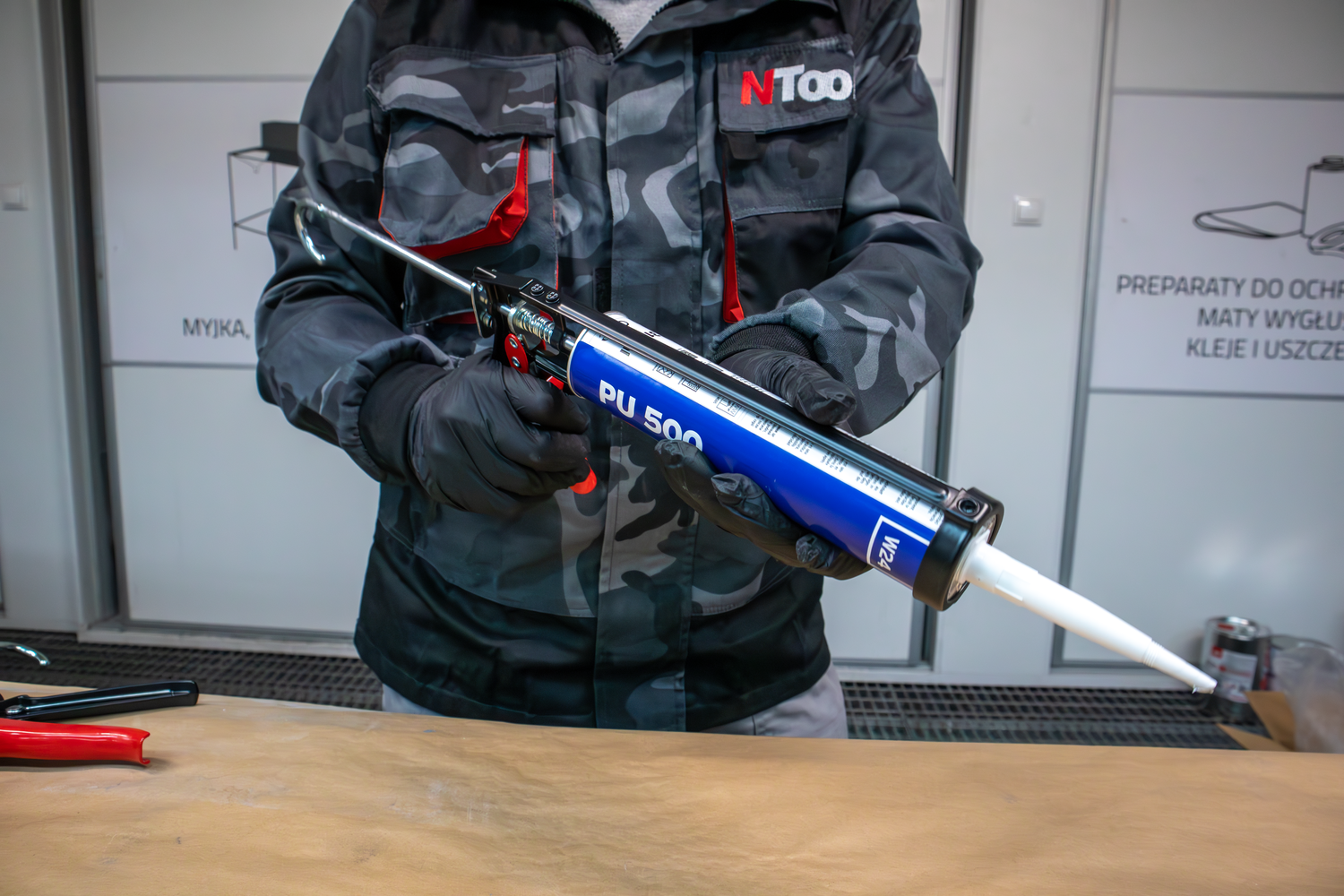 NTools HKS - Ręczny wyciskacz do kartuszy 310 ml | 7:1 | 310ml 