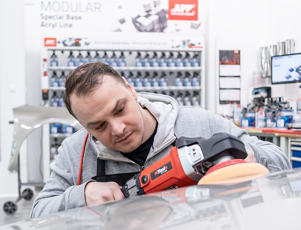 NTools RP II 180E  - Polerka elektryczna z płynną regulacją obrotów | 1400W | 500-3000 RPM | 3,20kg